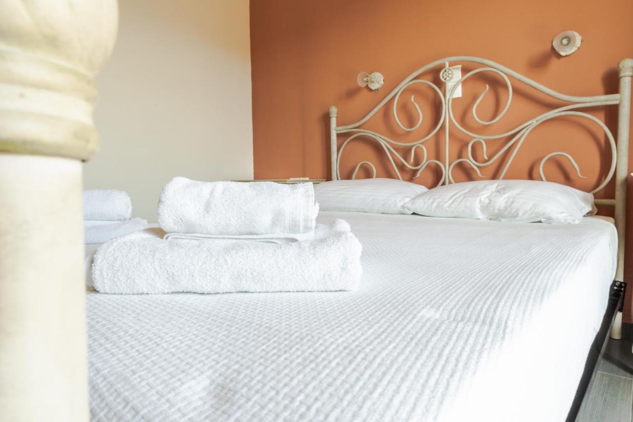Chrisovalanto Hotel Σύβοτα Εξωτερικό φωτογραφία
