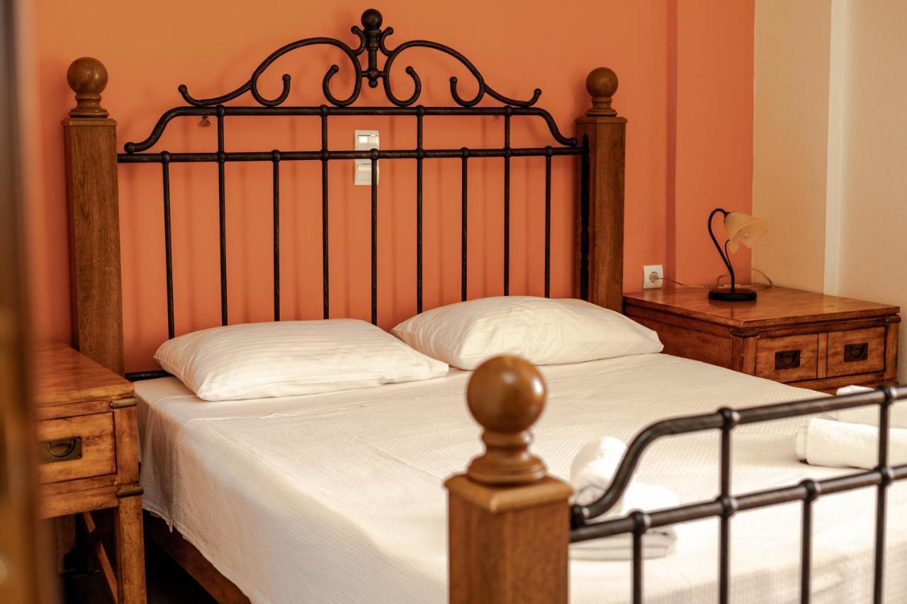 Chrisovalanto Hotel Σύβοτα Εξωτερικό φωτογραφία