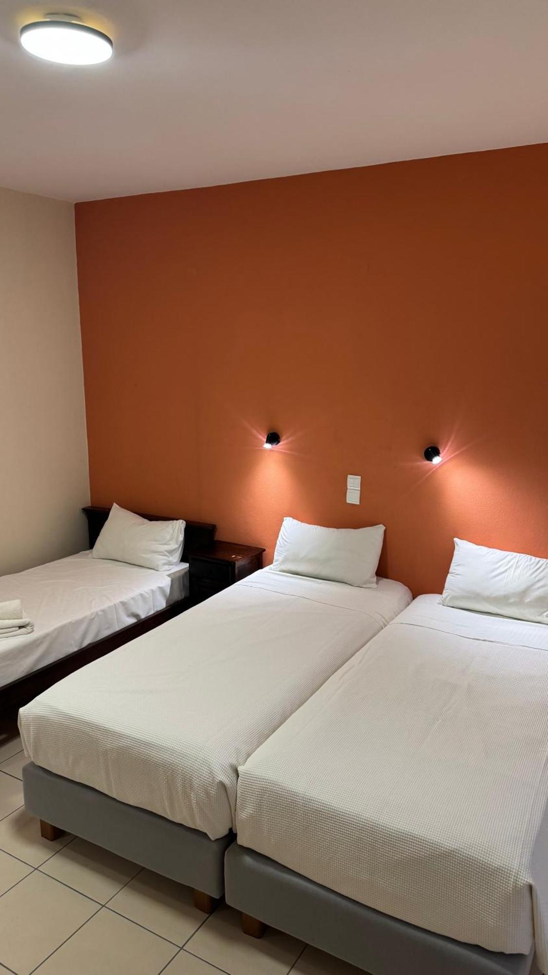 Chrisovalanto Hotel Σύβοτα Δωμάτιο φωτογραφία