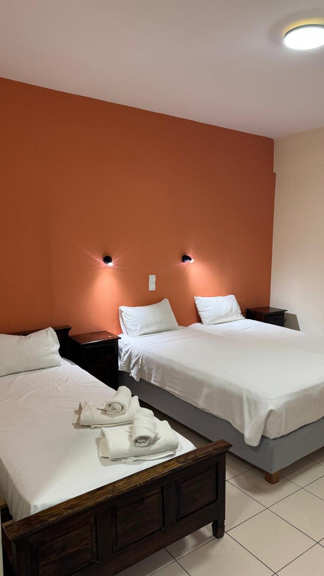 Chrisovalanto Hotel Σύβοτα Δωμάτιο φωτογραφία