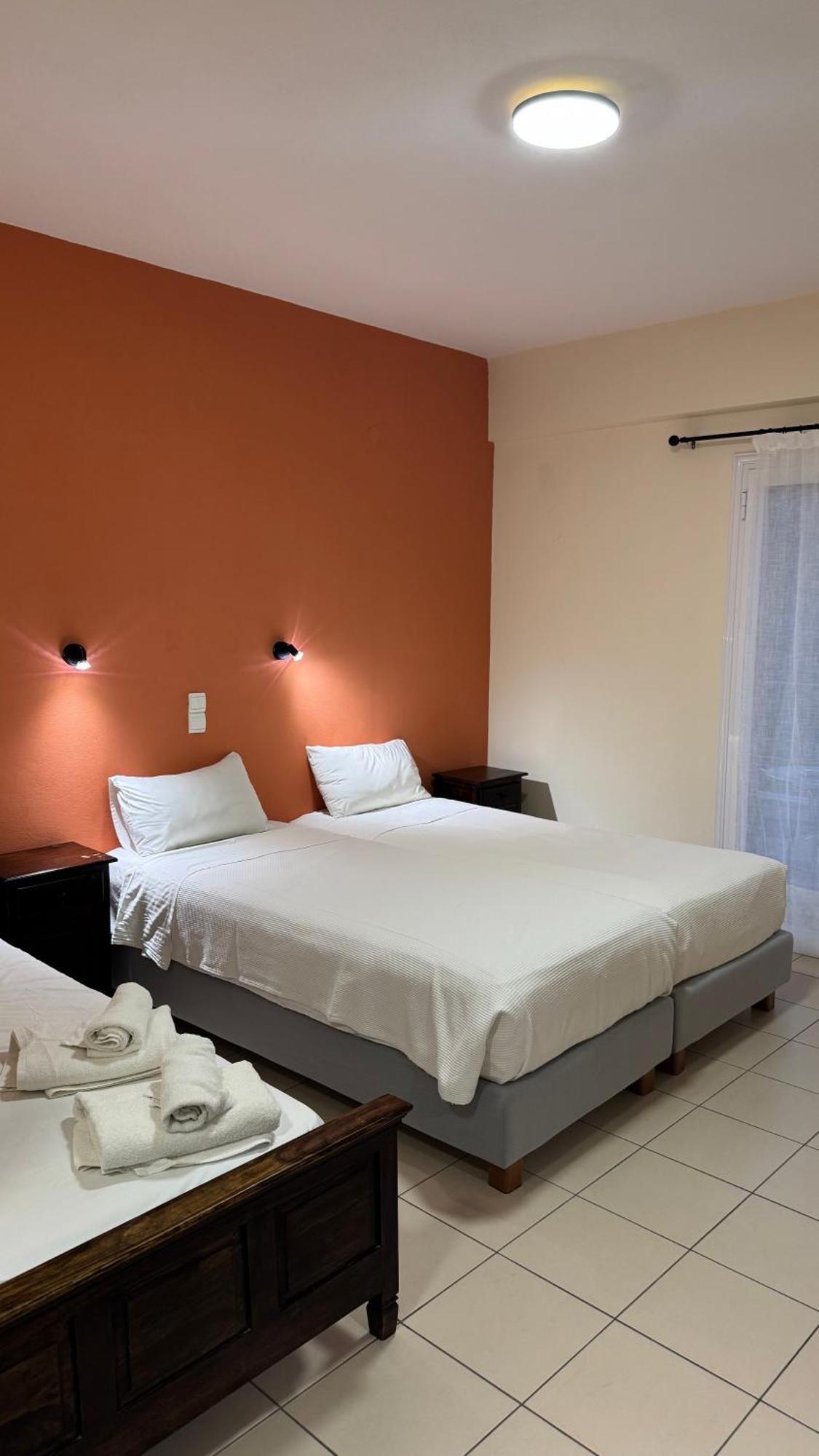 Chrisovalanto Hotel Σύβοτα Δωμάτιο φωτογραφία